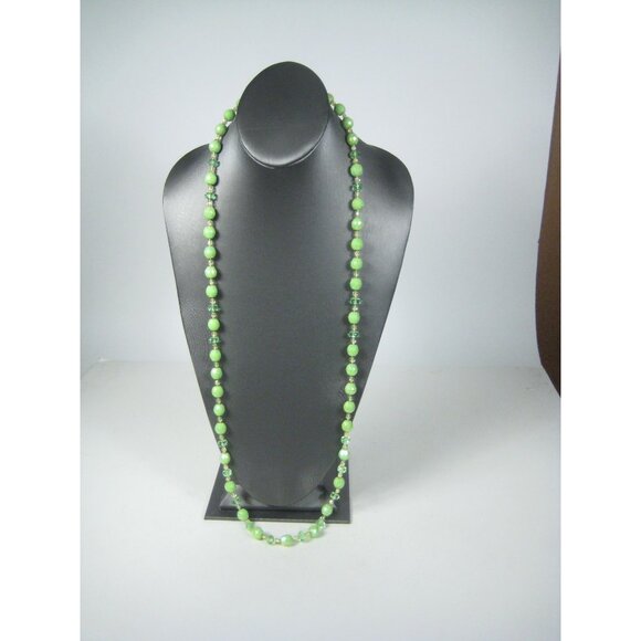 Vintage Green Beaded Necklace Faceted Glass Crystal Beads 36 Inch 1930 1940 - Picture 4 of 8